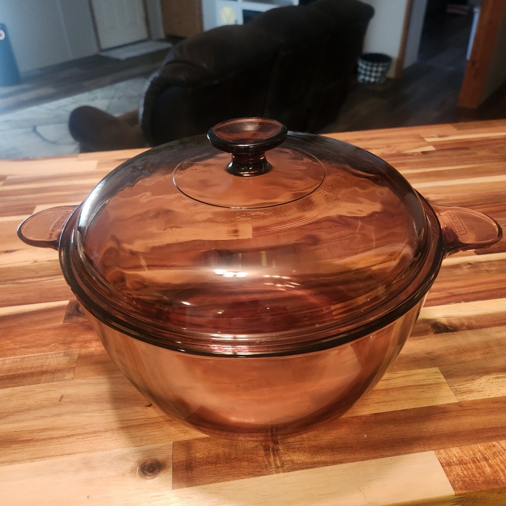 Corning Visions USA Amber Glass 4.5 lt  Dutch Oven 1980’s